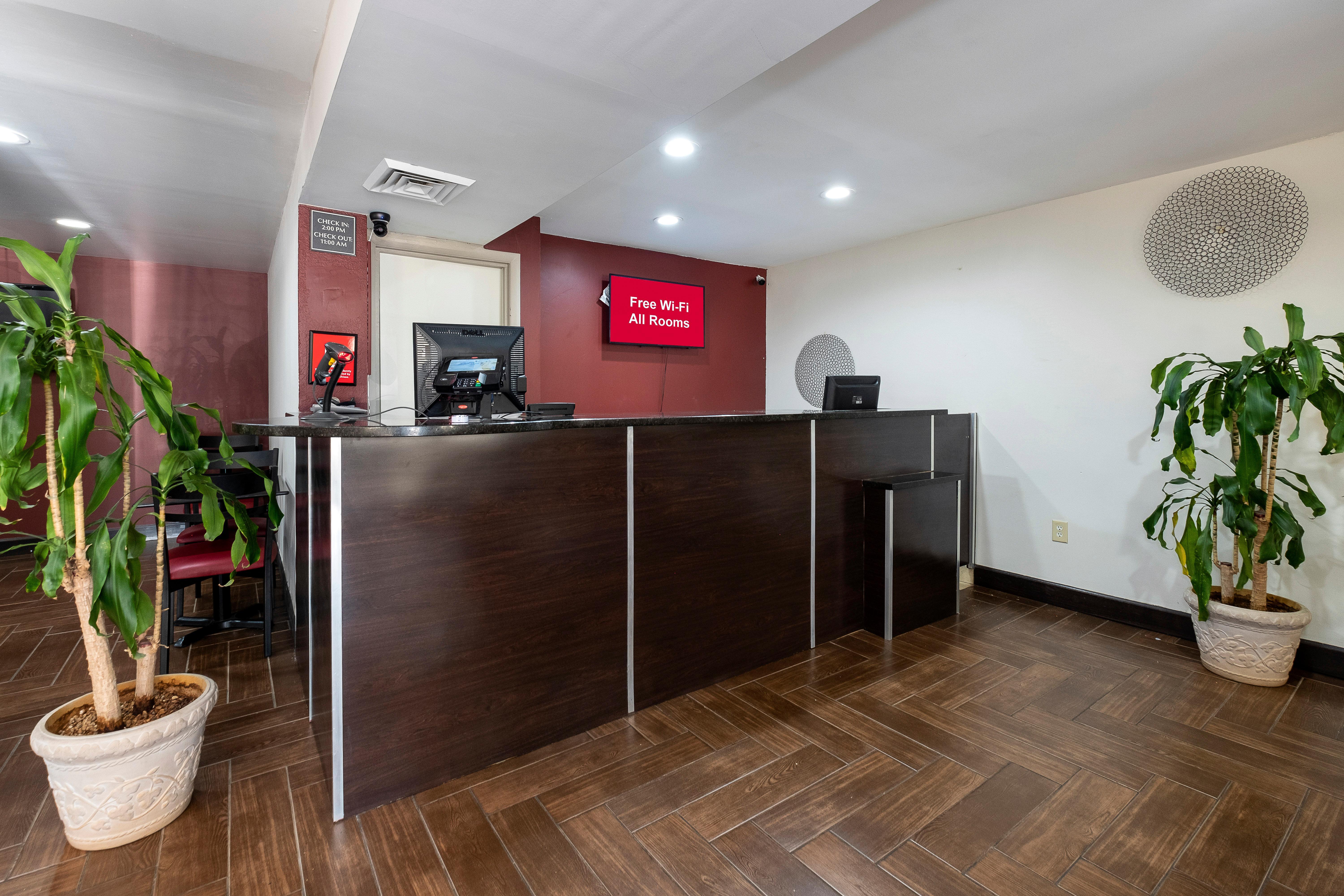 Red Roof Inn Raleigh North-Crabtree Mall-Lenovo Center Exterior foto